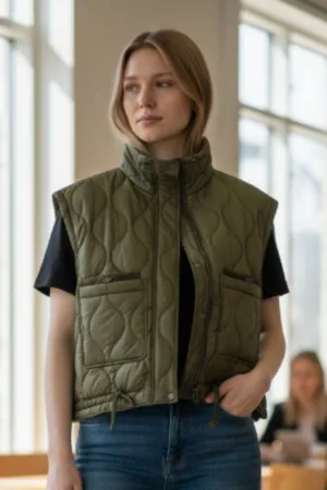 NWOT ZARA Khaki Green Puffer Jacket Sleeveless Pockets Lightweight Oversize M thumbnail 1