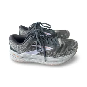 Brooks Ghost Max 2 Women’s Running Shoes Gray White Cushioned Sneakers Size 10 B thumbnail 10