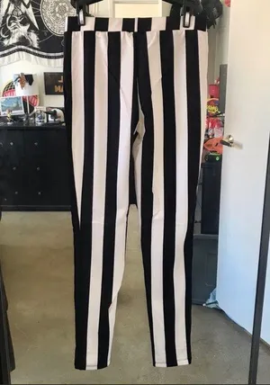 Poof! Blk/Wht Striped Goth Pants thumbnail 2