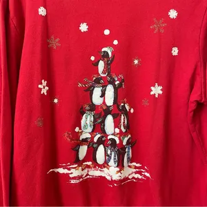 {L} Blair Penguin Tower Pyramid Vintage Grandma Sweatshirt Christmas Winter thumbnail 7