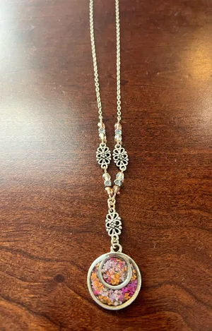 Silver necklace with floral pendant thumbnail 1