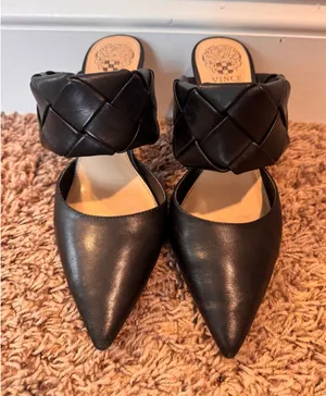 Vince Camuto Women's 8 Black Leather Woven Strap Pointed Toe Mule Heels thumbnail 1