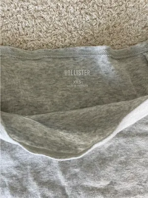 Hollister Off-The-Shoulder Top thumbnail 2