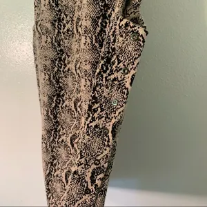 Free People Women's Size 0 Alice Snakeskin Print A-Line Dress Beige Black Snap‎ thumbnail 10