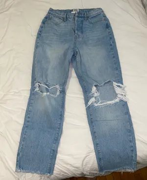 BDG Distressed Jeans thumbnail 1