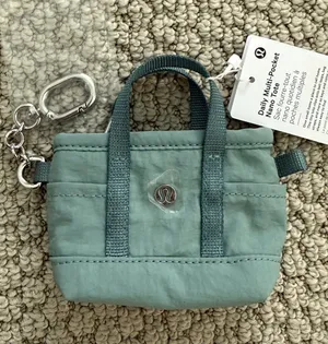 Lululemon Daily Multi-Pocket Nano Tote thumbnail 1