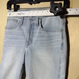 Madewell 9" Mid-Rise Skinny Crop Jeans Women's 24 Light Wash Stretch Denim thumbnail 3