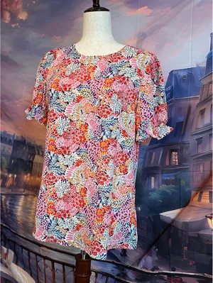 Boutique Floral Print Short Sleeve Blouse for Women thumbnail 2