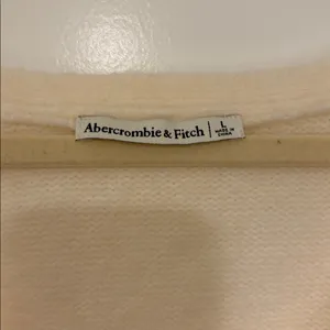Abercrombie Sweater thumbnail 2