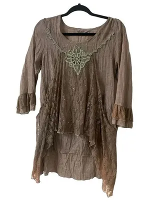 Pretty Angel tunic top lace accents sz Small thumbnail 1