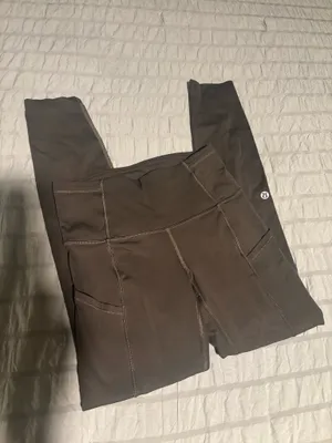 Lululemon leggings thumbnail 3