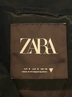 Zara Black Puffer Jacket Short thumbnail 3