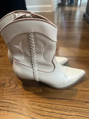 White Cowboy Boots Size 8 thumbnail 4