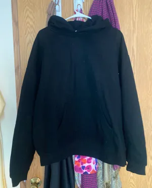 Comfort Black Hoodie thumbnail 1