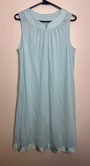 Shadowline Nightgown Womens Small Blue Excellent Vintage Sleeveless Nylon USA thumbnail 1
