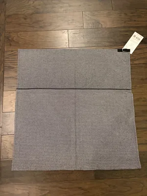 New with Tags Lululemon Black and White Herringbone Vinyassa Scarf thumbnail 9