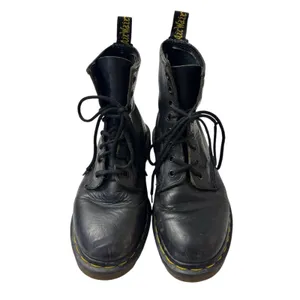 DR MARTEN’S 8 Eyelet Lace Up 1460 Combat Boots Air Cushion Women’s Size 9 thumbnail 4