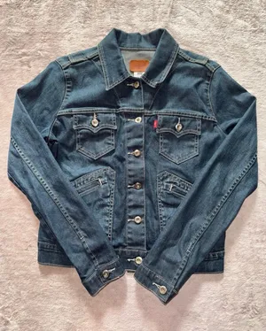 Vintage Y2K Levi's Dark Wash Denim Jacket‎ Junior Size Medium thumbnail 1