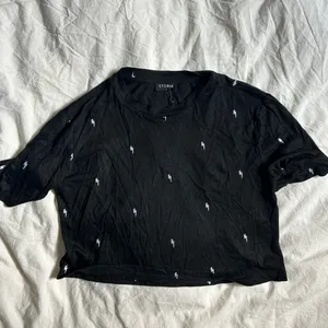 NWT lightening bolt tshirt thumbnail 2