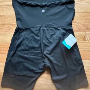 Health Yoga NWT Strapless Black Compression Shorts Bodysuit Shapewear Women’s L thumbnail 2