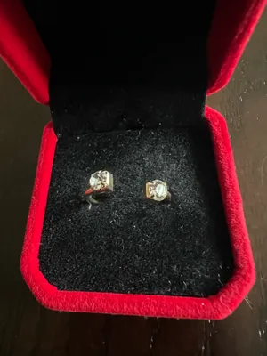 Gorgeous Golden Embellished Ring Size 7 thumbnail 2