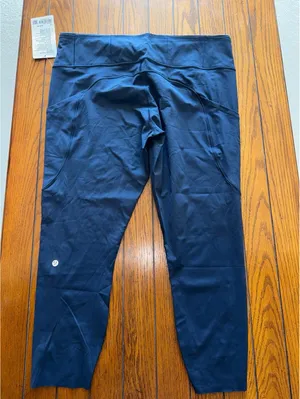 Lululemon Fast & Free With Pockets High Rise 25” True Navy Size 18 NWT thumbnail 3