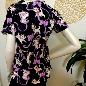 Disney Aristocats Scrub Top! 2 pocket‎ thumbnail 6