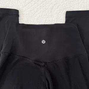 Lululemon Align High Rise Yoga Leggings 25” Inseam 7/8 Ankle Length Black Size 4 thumbnail 8