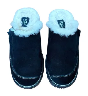 UGG Australia 5457‎ Black Suede Sheepskin Lined Clog Mule Shoes Women Size 7 thumbnail 1
