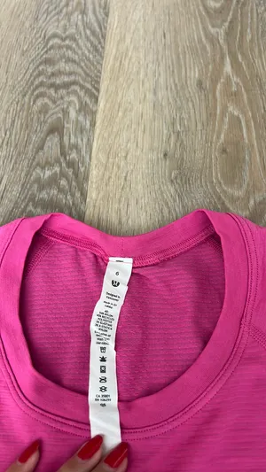Lululemon Tech Tee Swiftly Short Sleeve thumbnail 2