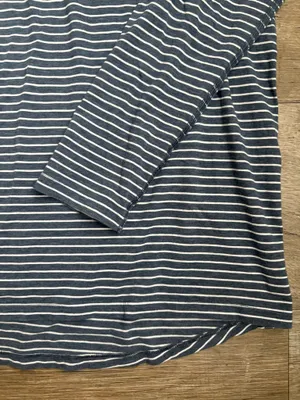Lululemon Emerald Long Sleeve In Blue and White Sz 8 thumbnail 6