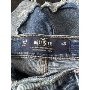 Hollister Shorts Womens 27 Blue High-Rise Short 3 Distressed Denim Cuff‎ Shorts thumbnail 4