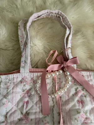 Boutique Floral Quilted Pink Tote Bag with Tie Closure thumbnail 3