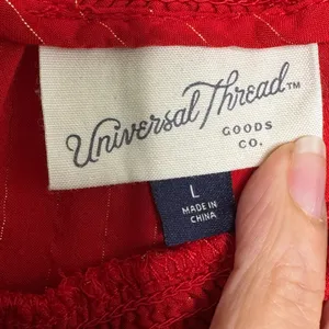 Universal Threads Puff Sleeve Peplum Top Large Elegant Red Women's Top thumbnail 10