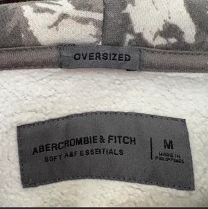 Abercrombie Camo Hoodie thumbnail 3