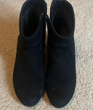 a.n.a Black Ankle Boots | Size 5 | Classic Everyday Booties thumbnail 1