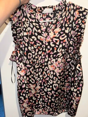 First Love by Lovelyn blouse thumbnail 1