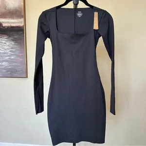 NWT SKIMS Body Long Sleeve Slip Dress‎ 4113 Size S Onyx black SOLD OUT thumbnail 4