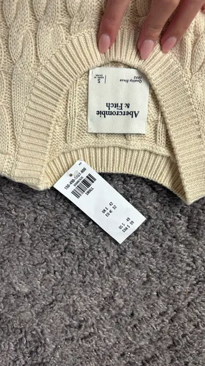 Abercrombie Sweater Vest Knit Cable thumbnail 4