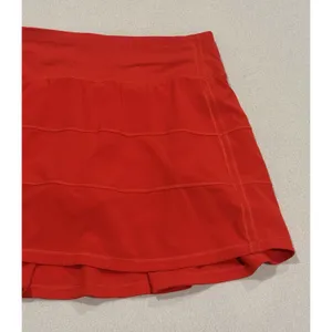LULULEMON Pace Rival Mid-Rise Skirt Skort Vibrant Red Size 2 RARE EXCELLENT thumbnail 5