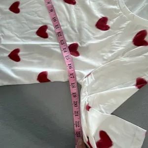 Women's 3/4 Sleeve White and Red Heart Top Size Size S #260568 thumbnail 5
