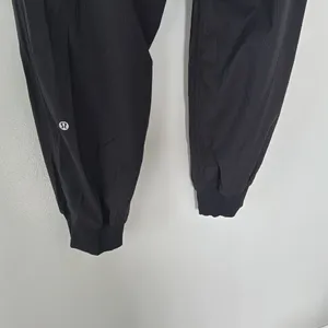 Lululemon Women's Black Jogger Pants Size 12 Exercise Workout thumbnail 8