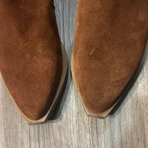 Steve Madden Chestnut Suede Ankle Boots thumbnail 6