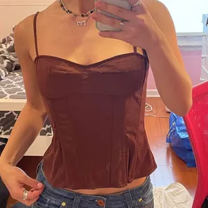 Pretty Little Thing brown corset thumbnail 1