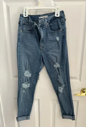 Mile High Super Skinny Jeans thumbnail 1