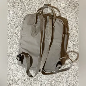 Fjällräven Kånken Backpack thumbnail 3