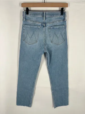 MOTHER‎ Tomcat Ankle Fray Jeans in Light Blue thumbnail 8
