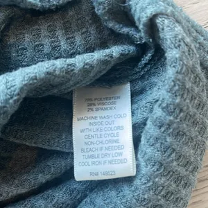 Alexander Jordan V-Neck Green Sweater Size Large thumbnail 3