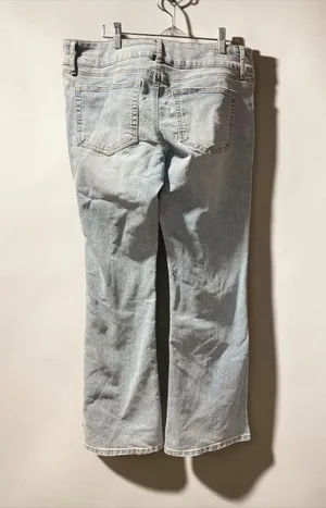 No Boundaries Women's Light Wash Flare Jeans thumbnail 1