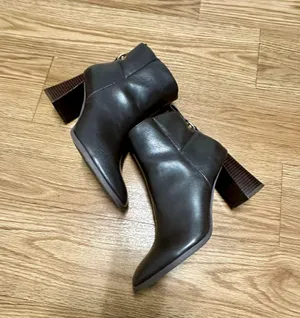Life Stride Soft System Leather Ankle Boots thumbnail 5